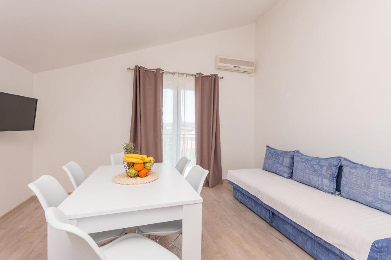 Apartment Lucija Biograd Na Moru Eksteriør bilde